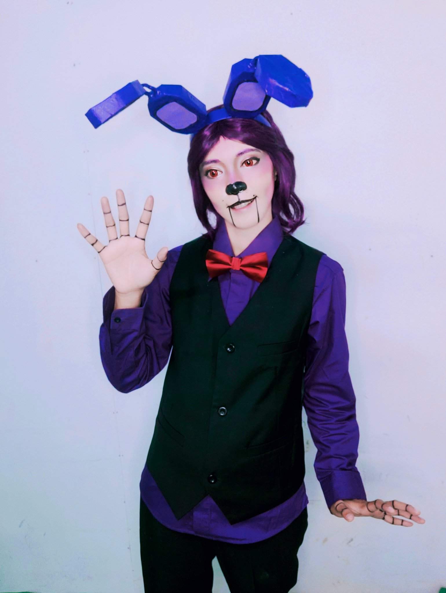 FNAF-Bonnie/Withered Bonnie Cosplay | Cosplay Amino