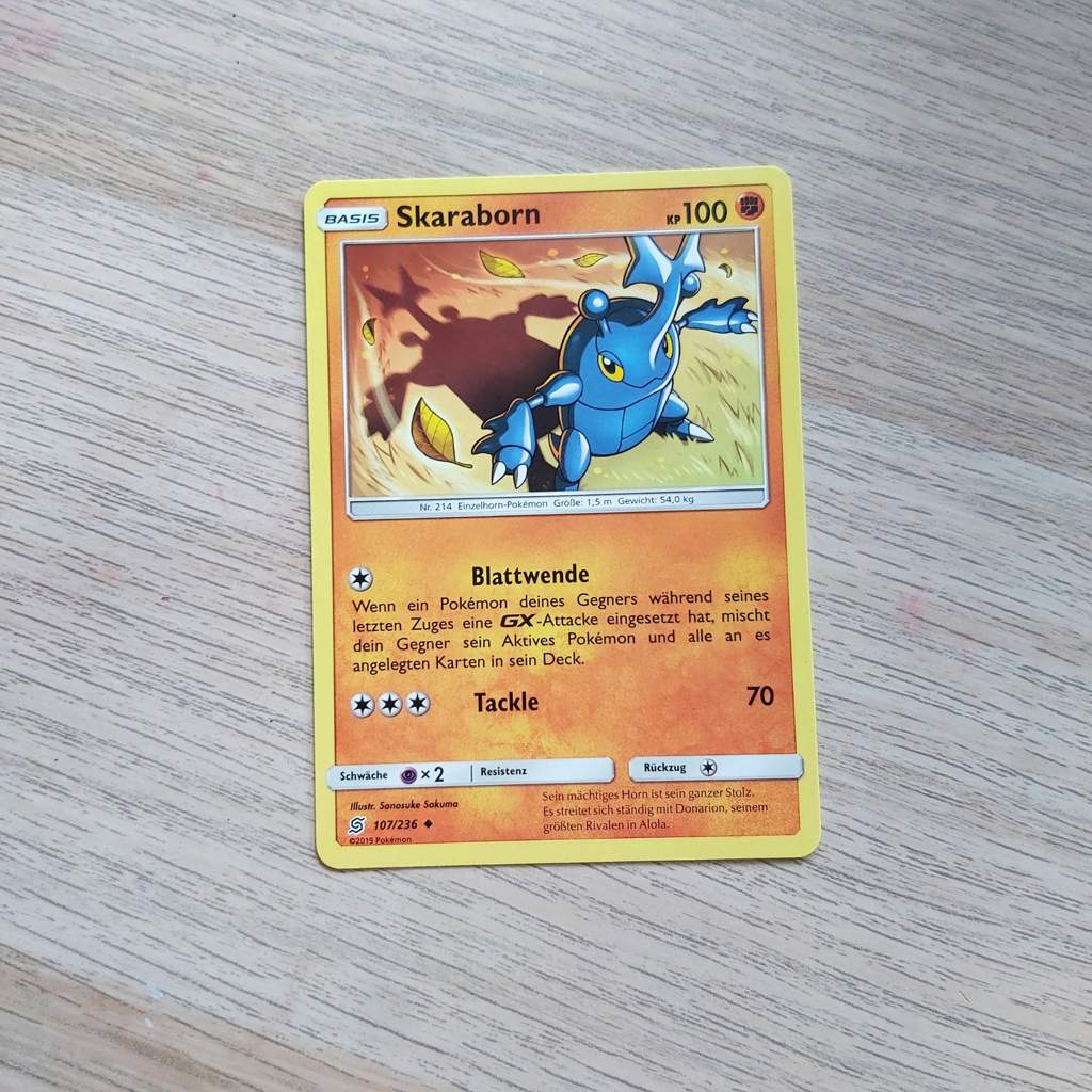 Drawing On Pokemon Cards Heracross Pokemon Amino