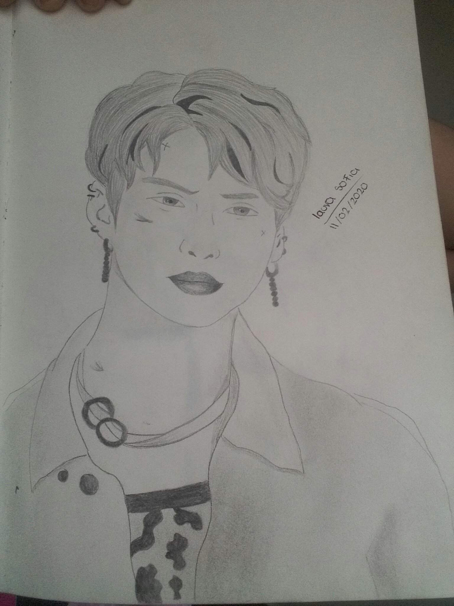 Dibujo de Lee Know | •Stray Kids• Amino