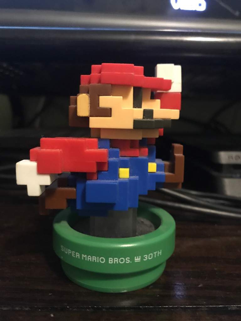 Pixel Mario amiibo | amiibo Amino