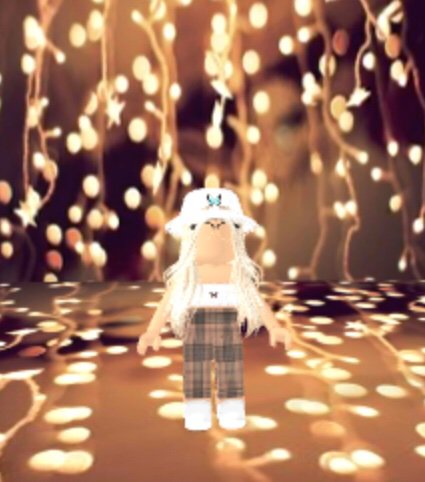 Victoria Roblox Amino - blue butterfly roblox avatar aesthetic