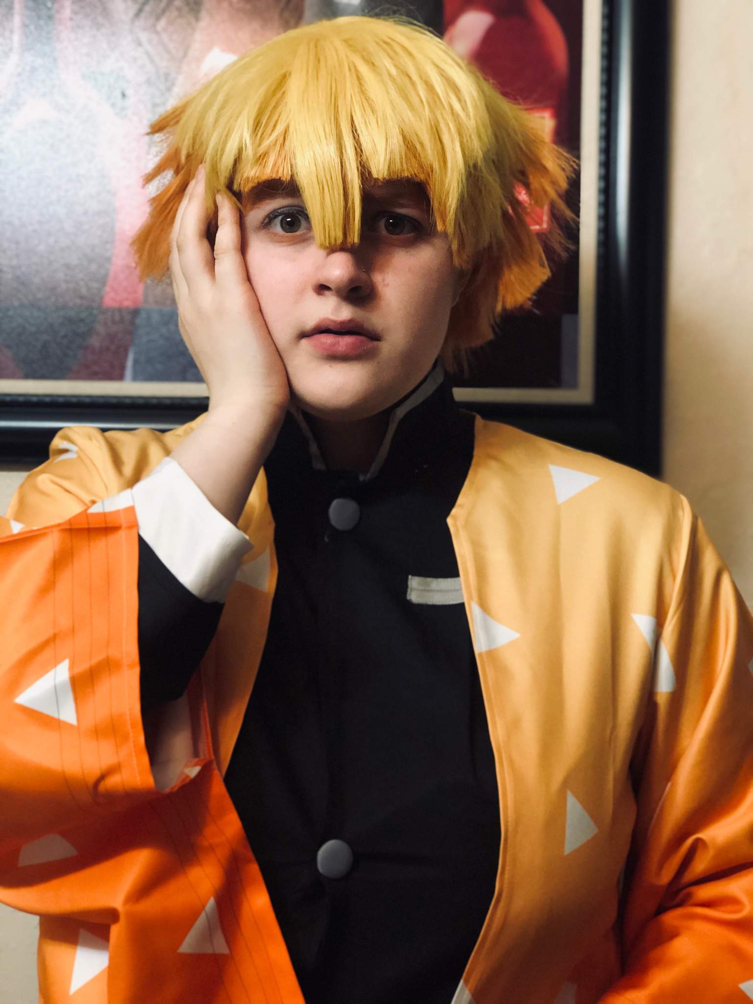 Zenitsu Cosplay | Demon Slayer: Kimetsu No Yaiba Amino