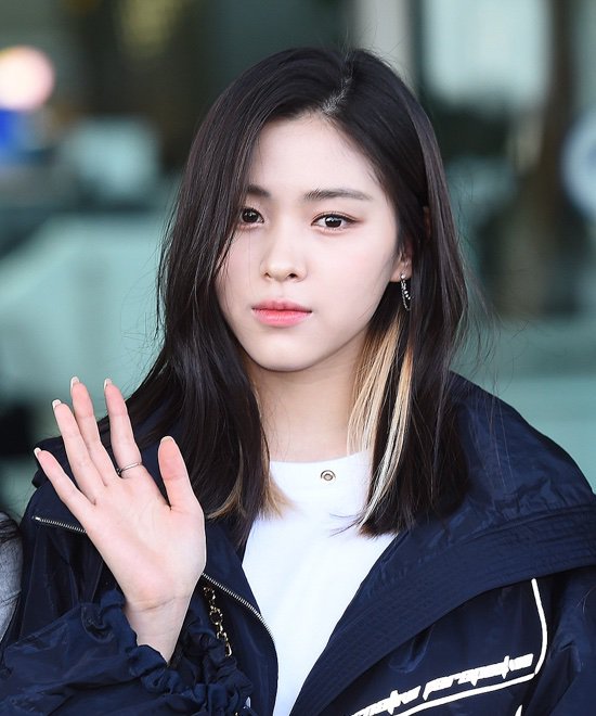 Shin Ryujin | Wiki | ꨄ𝕝𝕒 𝕧𝕚𝕖𝕟 𝕣𝕠𝕤𝕖 𝕣𝕡ꨄ Amino