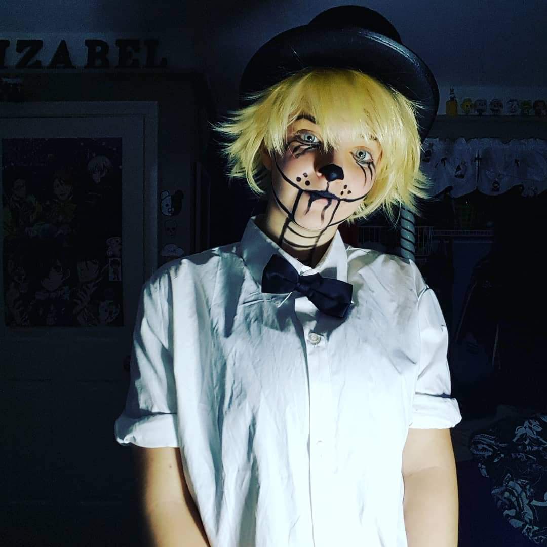 Golden Freddy Cosplay | Five Nights At Freddy's Amino