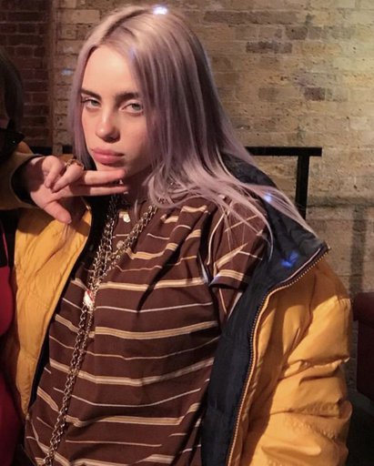 Billie Eilish | Wiki | Official IT Amino Amino