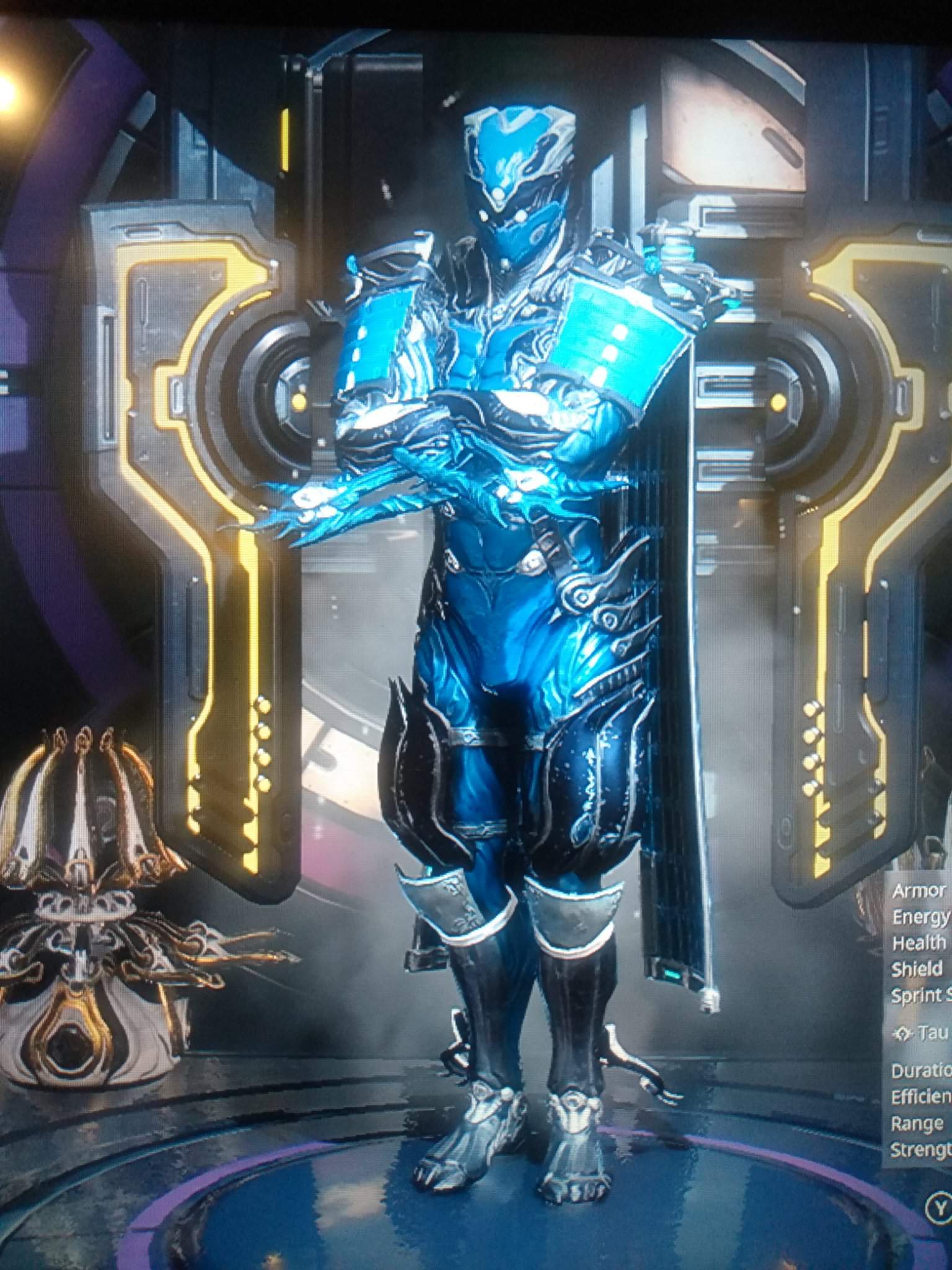 Fashion frame episode 1. Ash, Zephyr, and Oberon | Warframe Amino