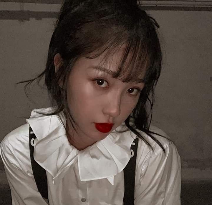 Esther Yu Wiki THE9 AMINO Amino