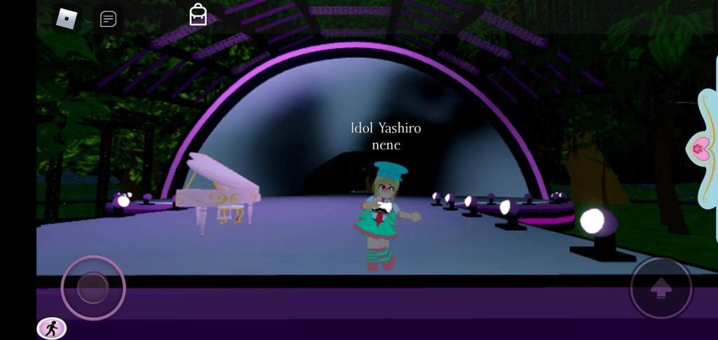 Idol Yashiro nene in divina park | ⛲🌸Royale High🌸⛲(Roblox) Amino