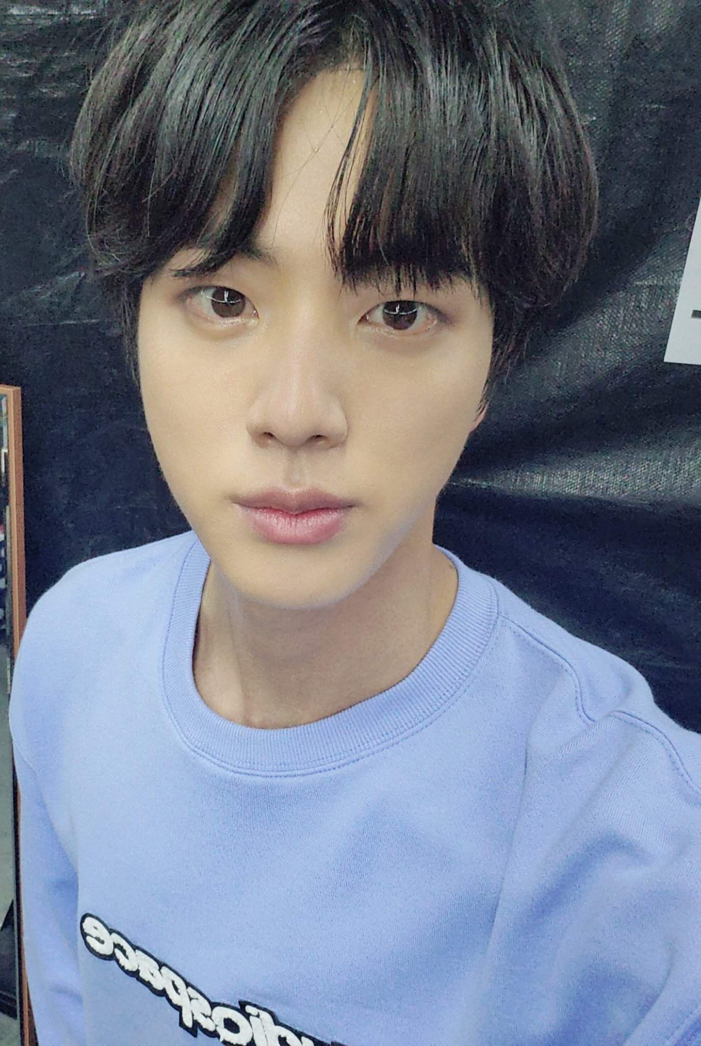 JIN TWITTER UPDATE | ARMY's Amino