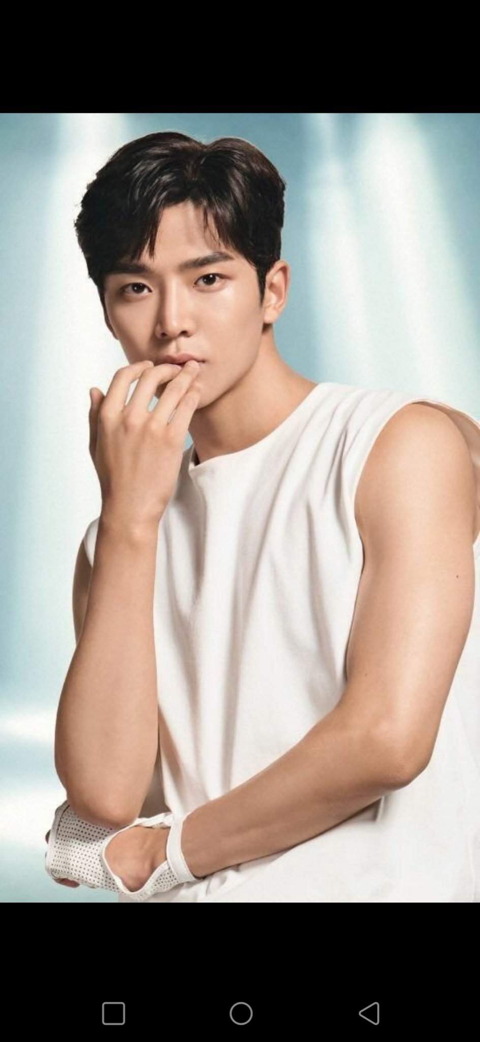 Rowoon 's manly pictorial | SF9 Amino