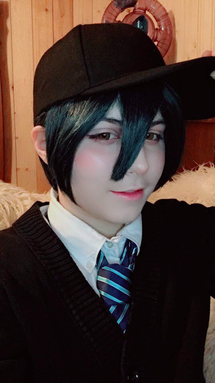 Pregame Shuichi Cosplay | Danganronpa Amino