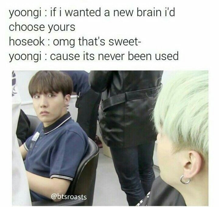 Savage Yoongi never die 😂😂 | Genius Yoongi Amino