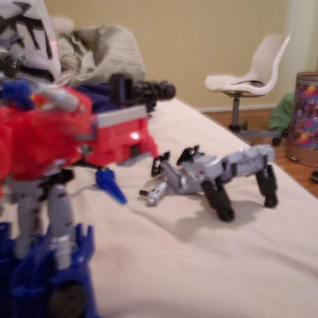 Transformers Cyberverse deluxe class Optimus Prime Dank Memes Amino