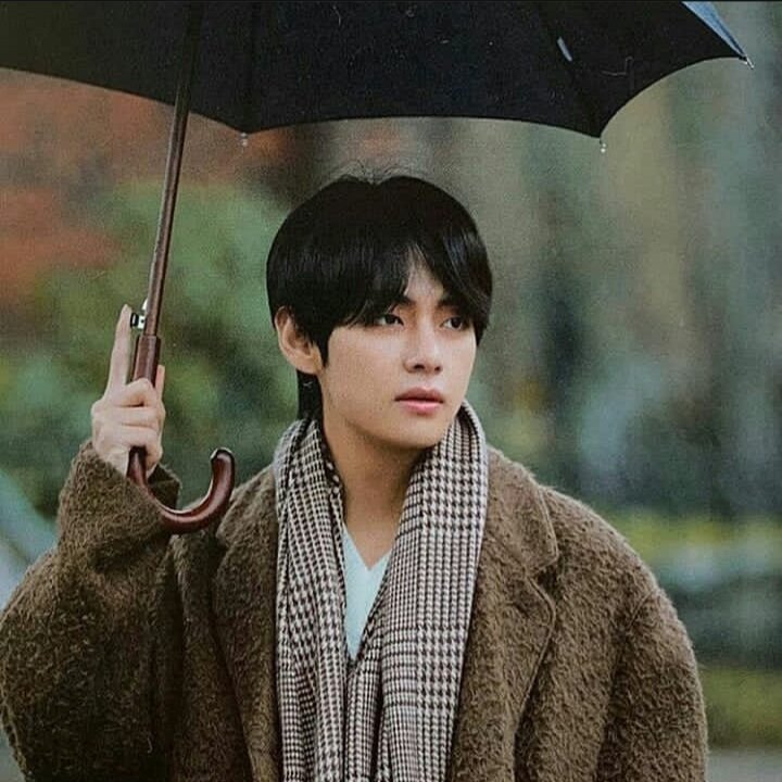 Bts with Umbrellas 🥰💜 | ARMY's Amino