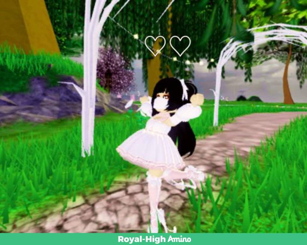 𝙿𝚑𝚘𝚝𝚘𝚜♡︎ | Wiki | Royal-High Amino