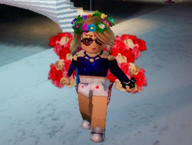 🦋Poppy🦋 | ⛲🌸Royale High🌸⛲(Roblox) Amino