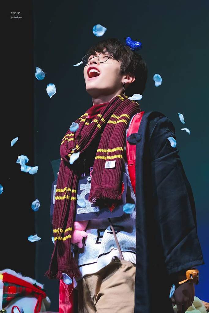 03] harry potter x seungmin; lee know;  •ctto• | Stray Kids Amino