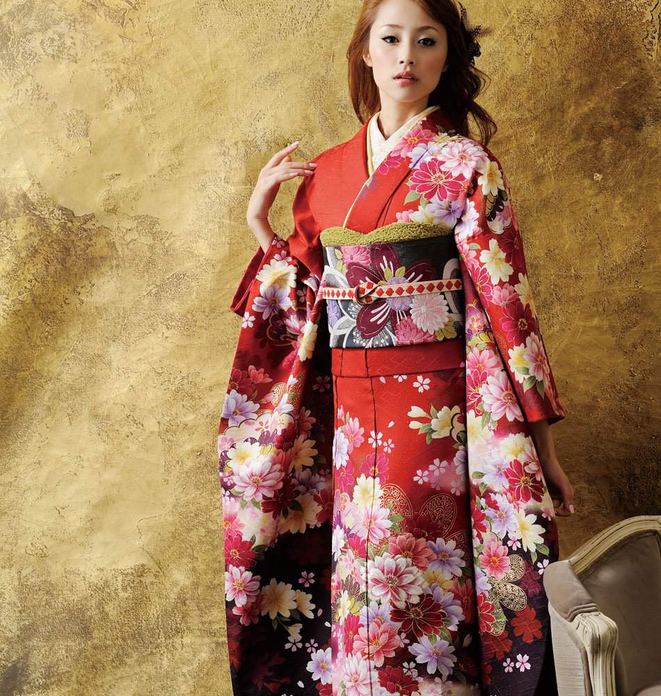 Японские женщины в кимоно