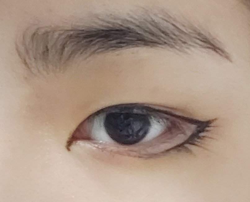 practicing xie lians eye so I can cosplay. dm me for steps if you want