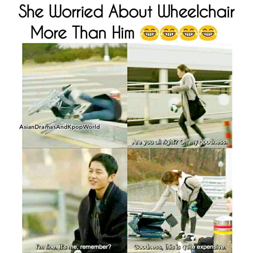 The iconic wheelchair scene 💜💜😂 | K-Drama Amino