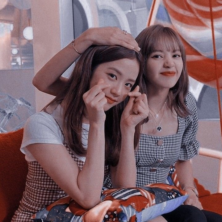 Lisoo🌺 | •BLACKPINK• Amino