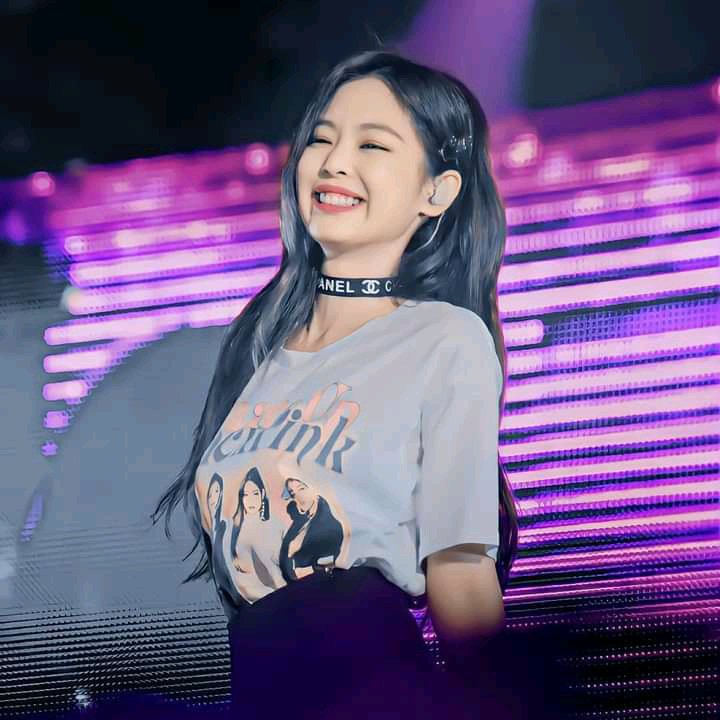 Jennie feliz jennie enojada | •BLACKPINK• Amino