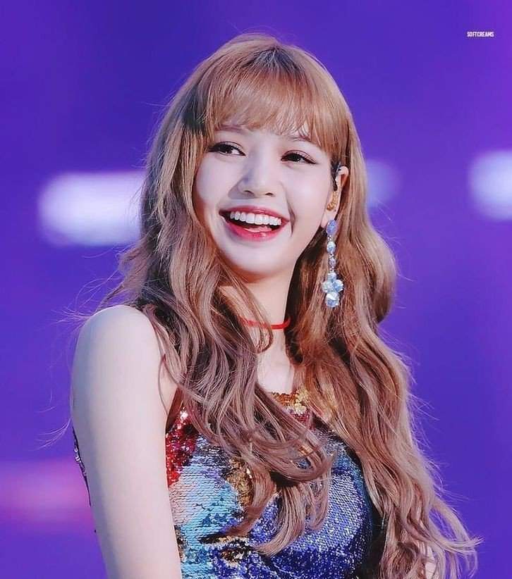 Feliz cumpleaños Lisa 💞 | •K-Pop• Amino