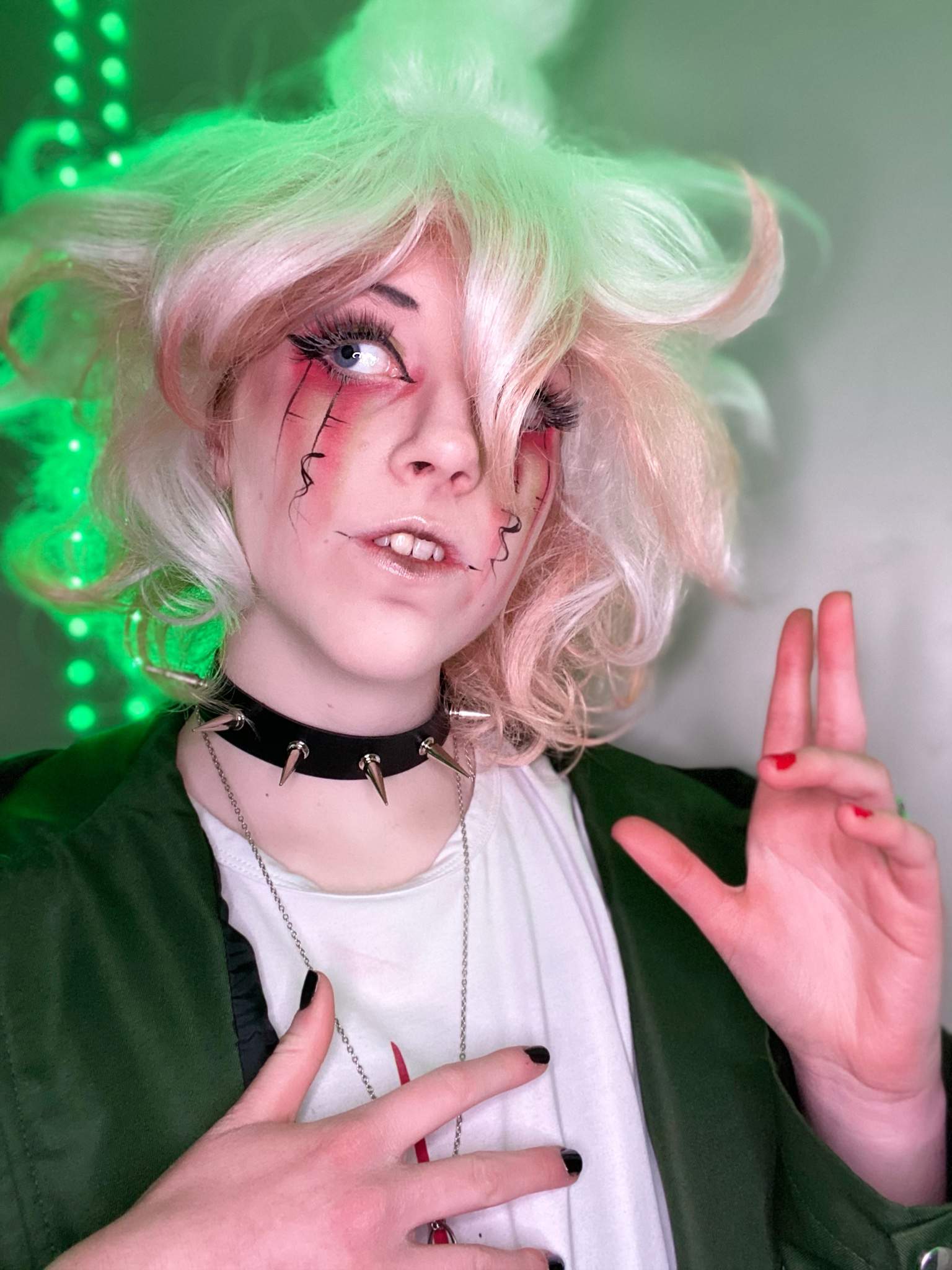 Why am i cosplaying Nagito every 5 seconds | Danganronpa Amino