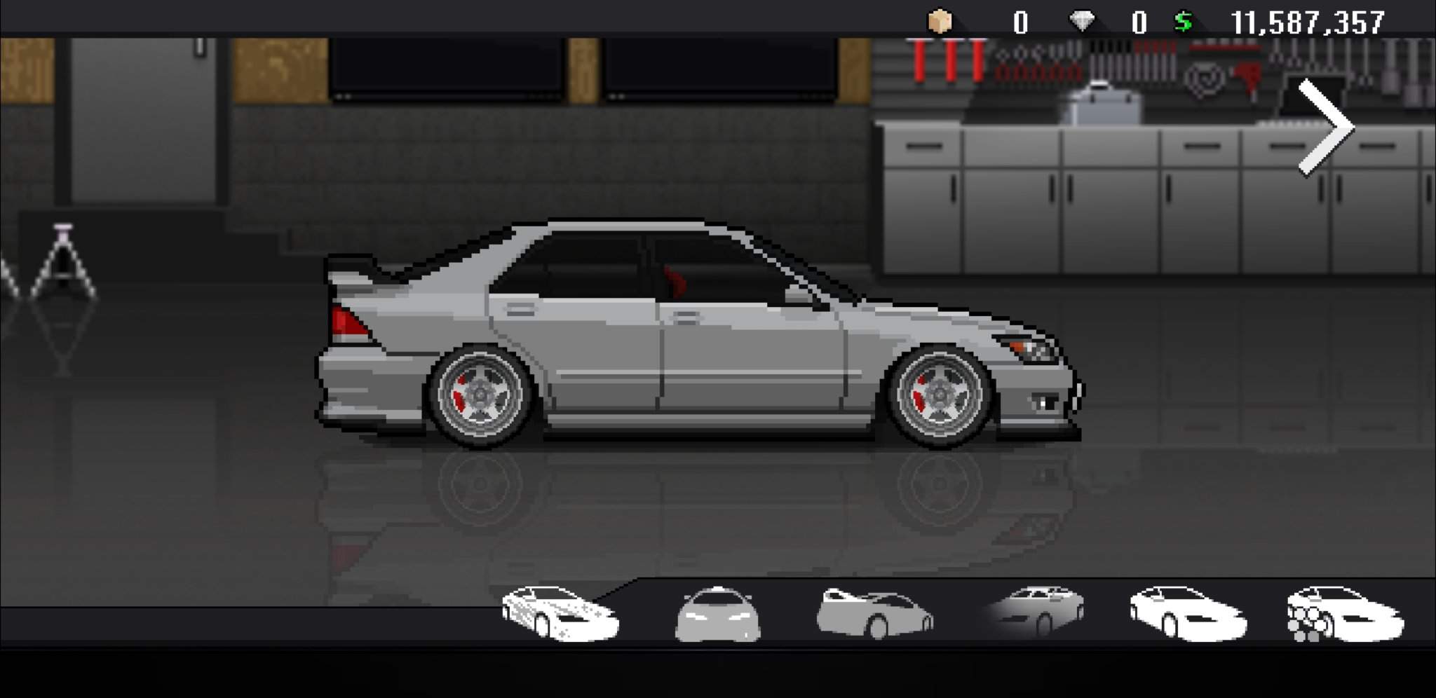 Altezza with custom bodykit (the car itself is pretty shitty ngl ...