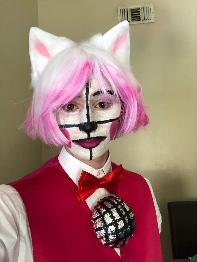 Funtime Foxy Cosplay | Five Nights At Freddy's Amino