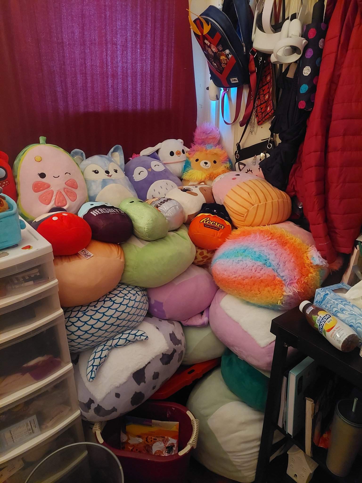 Pile of squish | Squishmallow Lovers! Amino