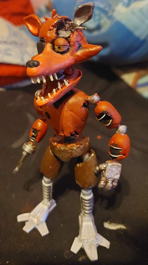 My custom withered foxy figure | 《《Fnaf》》 Amino