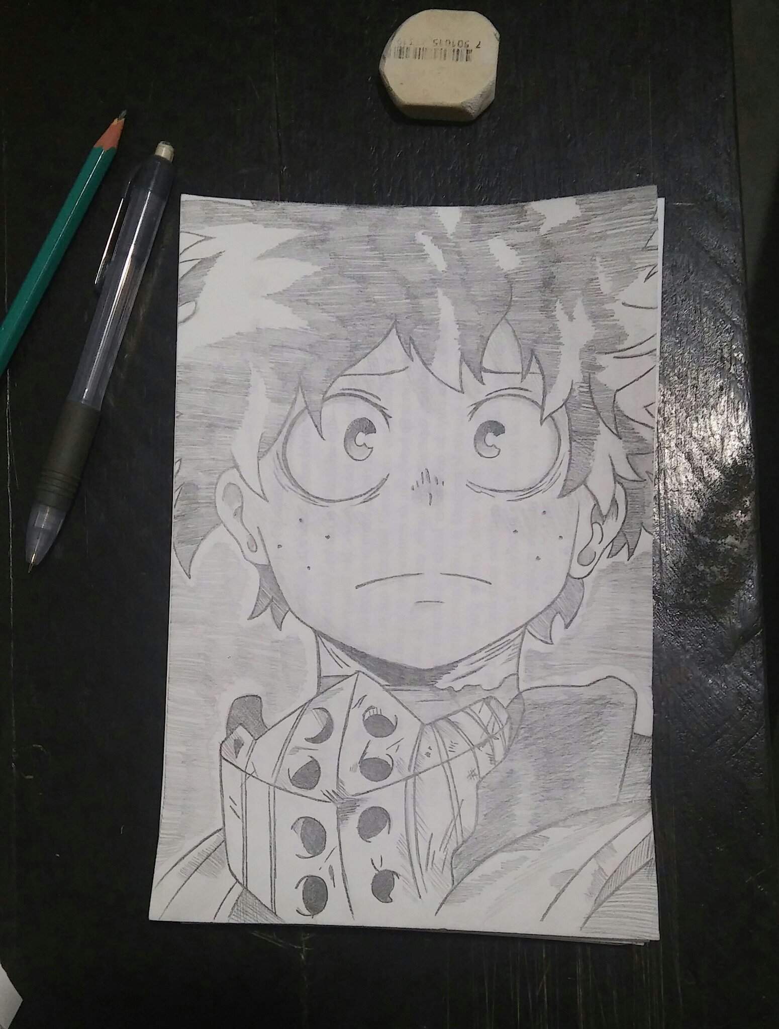 Eh aqui un dibujo de deku casi estilo manga joder me esforce mucho ...