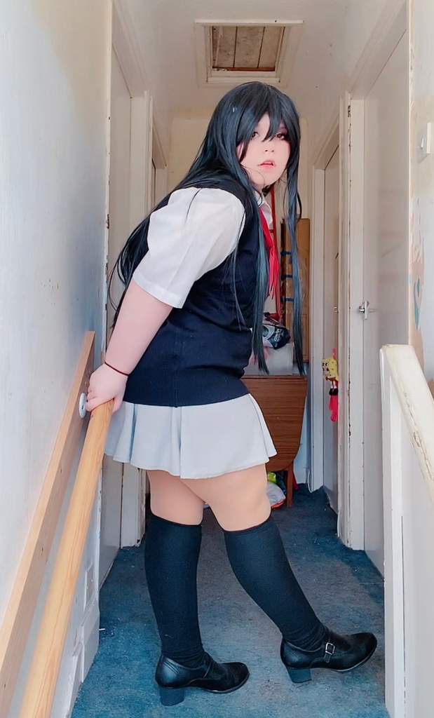 Mari cosplay | OMORI⠀ Amino