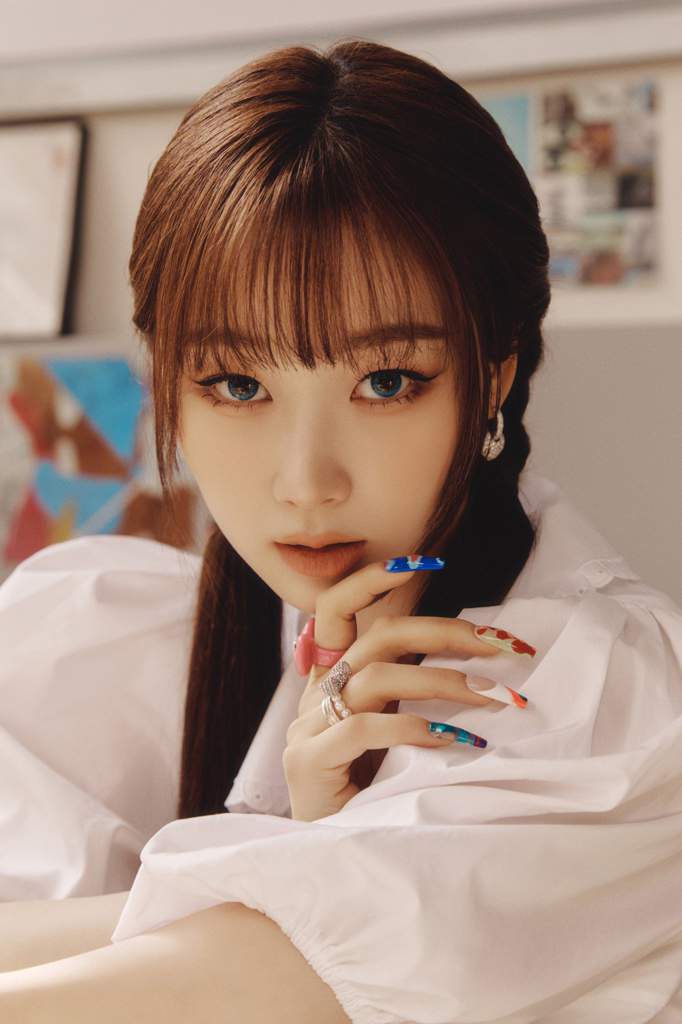 Kpop Girl Groups With 4 Members aespa 에스파 'Girls' Real World Teaser - GISELLE | KPOP GIRL GROUPS!! Amino