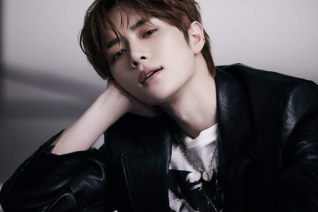 GOOD BOY GONE BAD - Concept Photo 'Nihilist' #BEOMGYU (#범규) | TXT (투모로우 ...