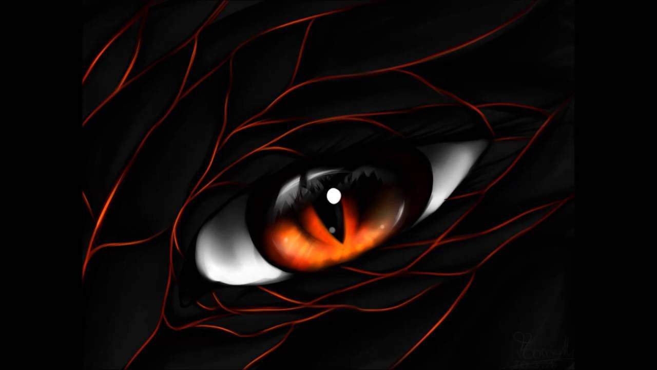 Глаз дракона на черном фоне