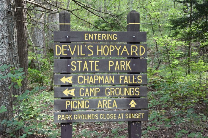 The Devil’s Hopyard (Connecticut) | Urban Legends & Cryptids Amino