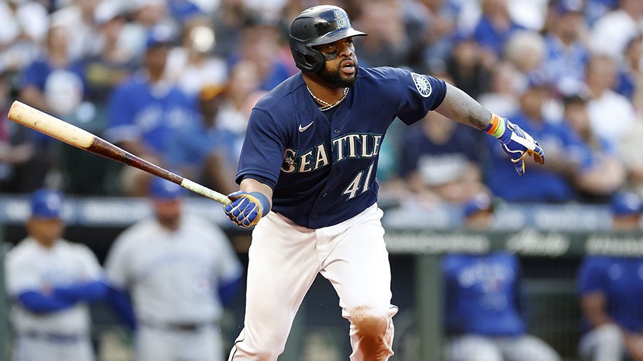 Pirates Sign Carlos Santana | Grand Slam Amino