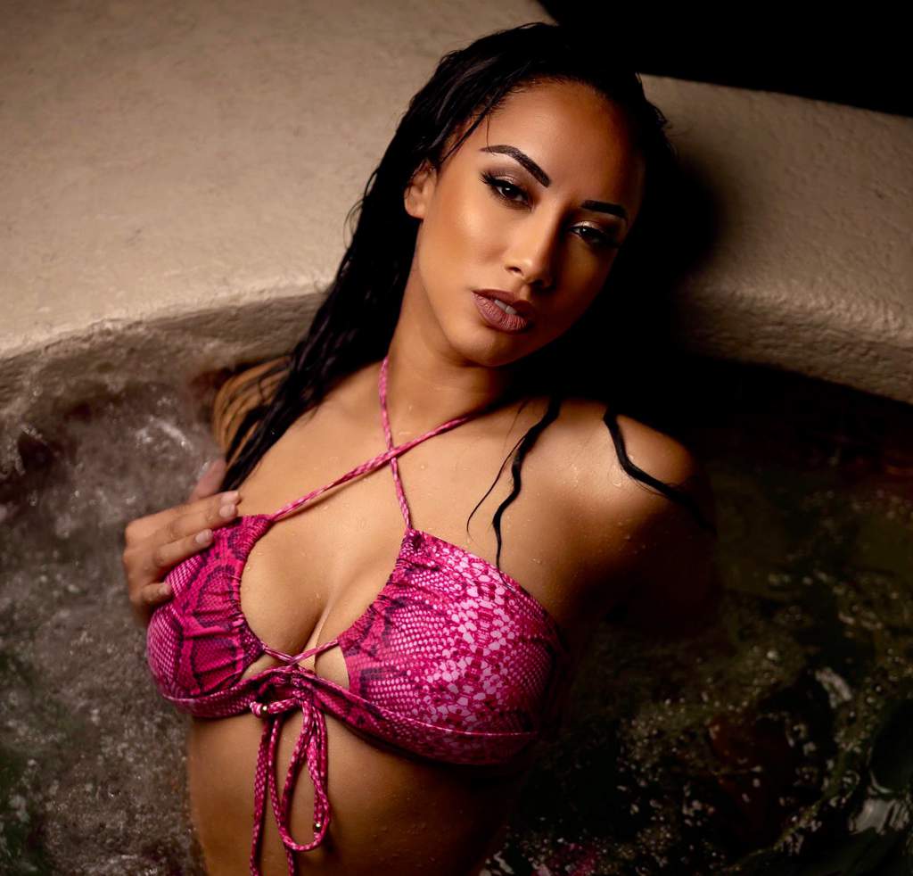 Layla dominique boobs